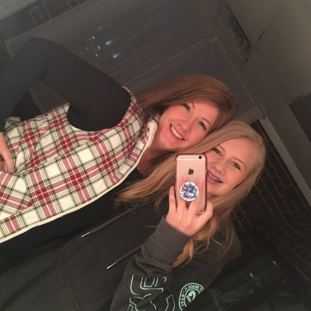 Meet your Posher, Lisa